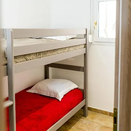 A Suara Di Mare By Interhome